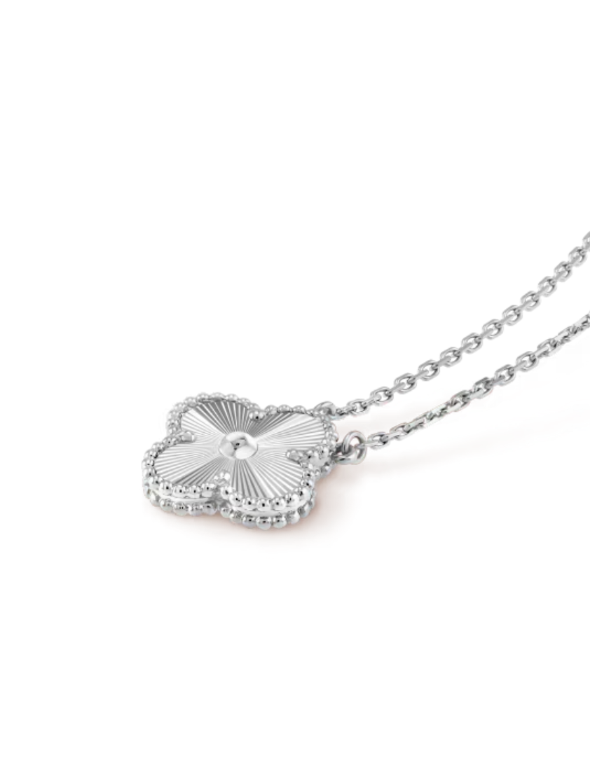 Clover - Necklace Silver